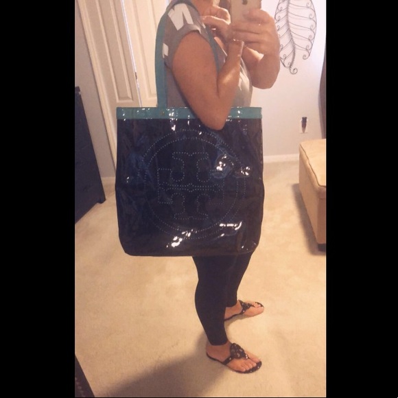 Tory Burch Handbags - Tory Burch Beach Bag/Tote